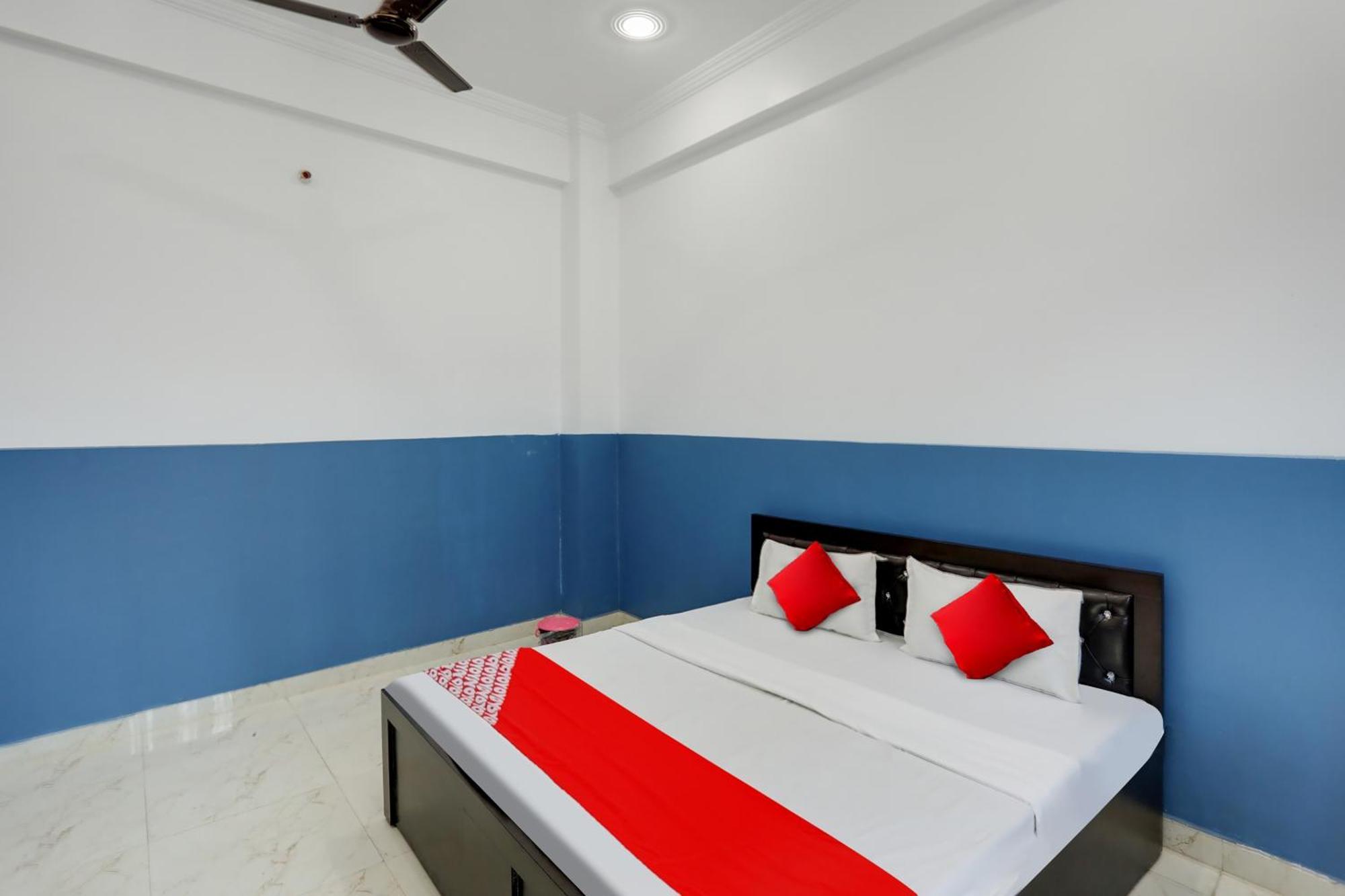 Hotel O Kiran Raj Palace Kanpur Exterior foto